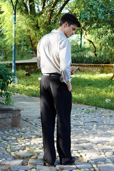 Classic Grey Slim Fit Formal Shirt – Elegance Meets Professionalism