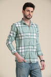 men-casual-shirts-green-checkered-shirt